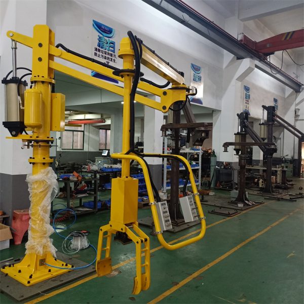 OEM Industrial Palletizing Rigid Arm Manipulator Pneumatic Palletizing Robot